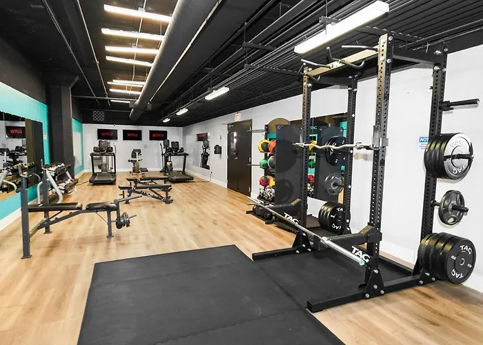 Modern 2br Loft With Amazing Skyline View And Optional Parking For 8 Guests Near Mccormick Place And Soldier Field Appartement